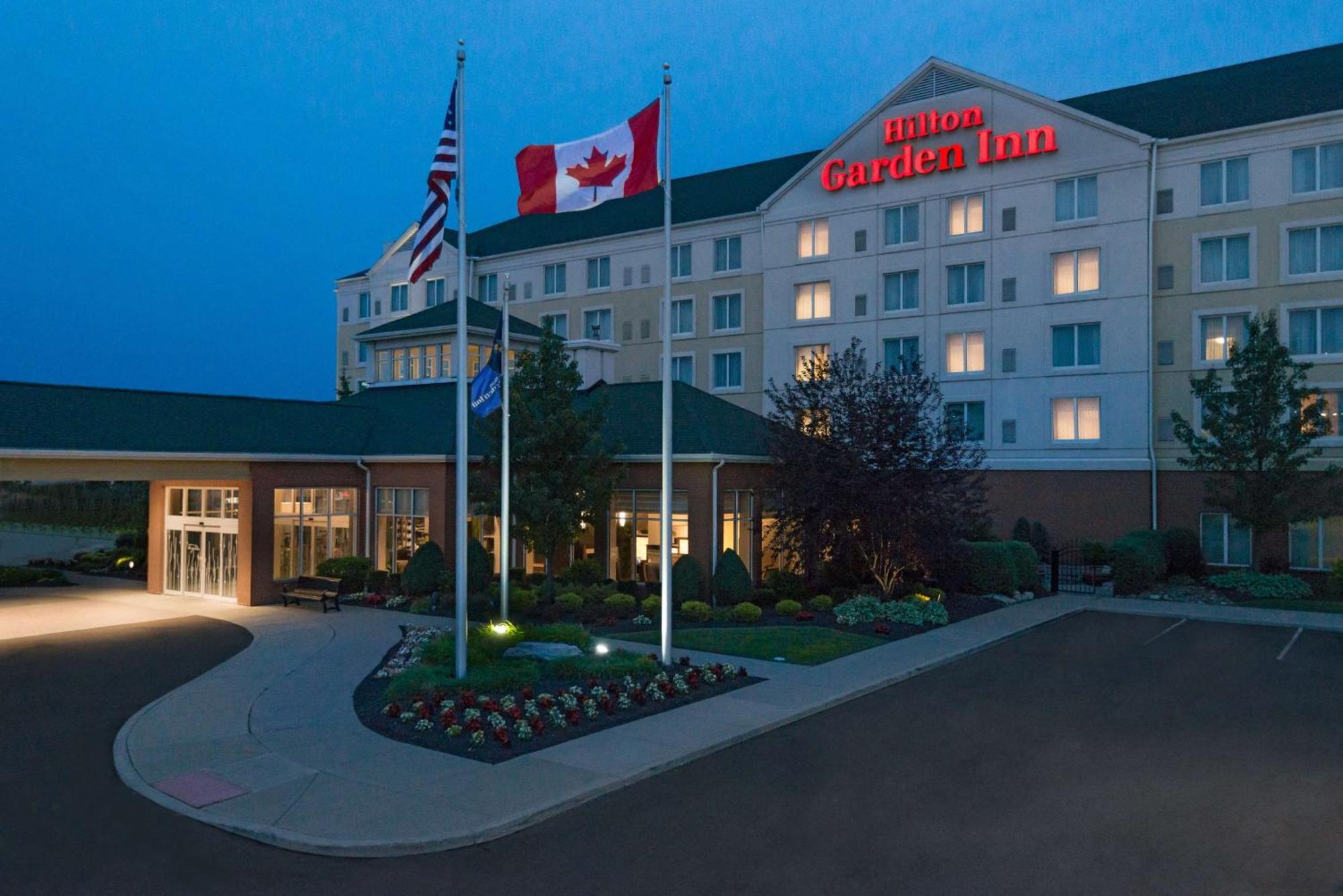 Hilton Garden Inn Buffalo Airport Чиктовага Экстерьер фото